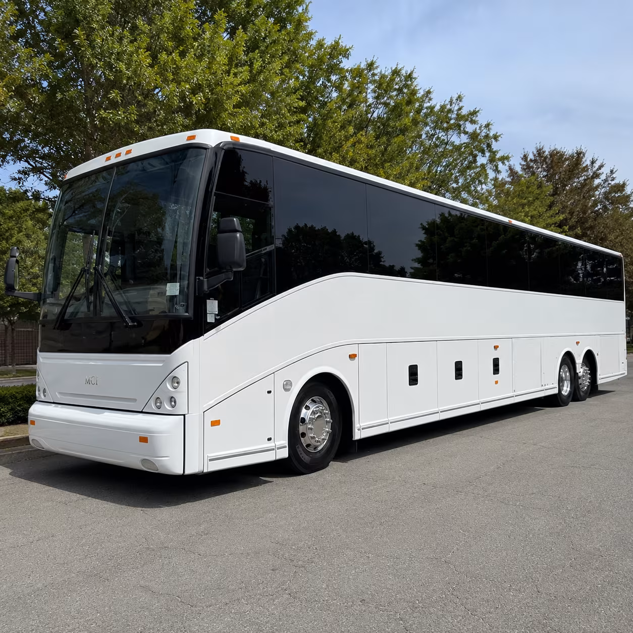 wedding day shuttle buses between sparks ceremony and reception venues