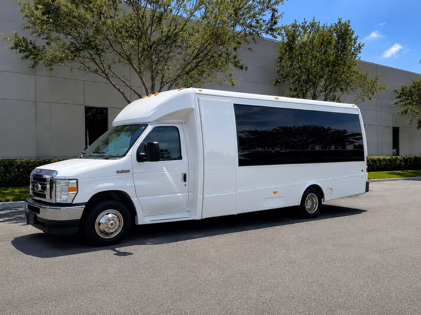 wedding guest shuttle buses for sparks and lake tahoe venues